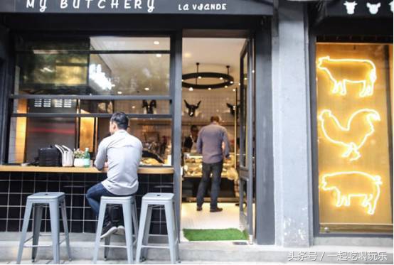 「上海」我们斗胆给上海10大网红马路排了个名!第一名竟不是武