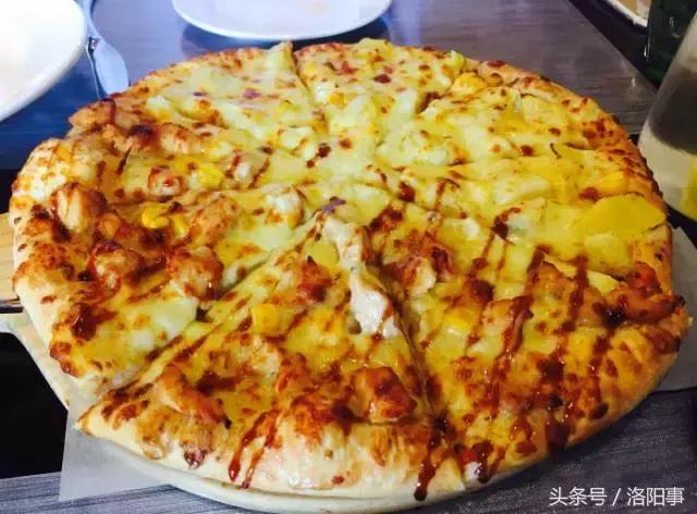 一个老外说一年之内吃遍全中国,一外国小哥声称要吃遍中国