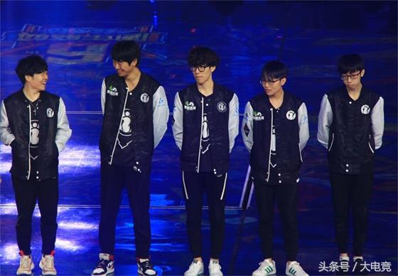 WE鏖战五场！兮夜卡萨丁偷家救主！击败IG拿下LPL最后一张S7门票