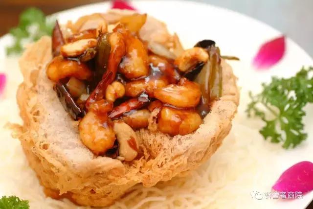 夜泊“御庭”，花1000美金看六朝风景