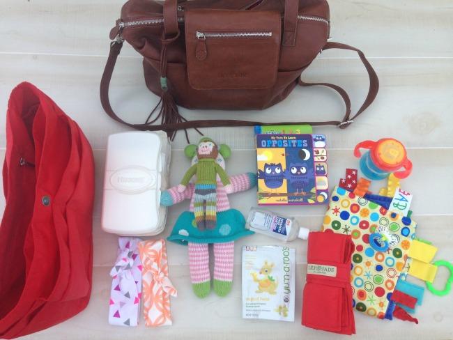 宝妈出门携带的袋子,出门必备尿布包