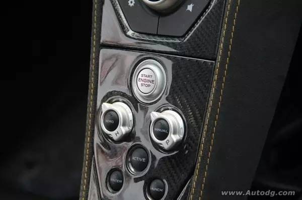 趁女神都去聚会黎Sir偷偷带网友去松山湖约跑!