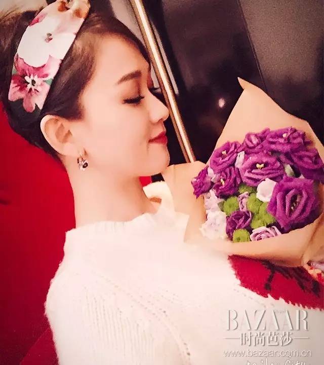 38岁陈乔恩甜美似少女,陈乔恩唇妆哪个好看