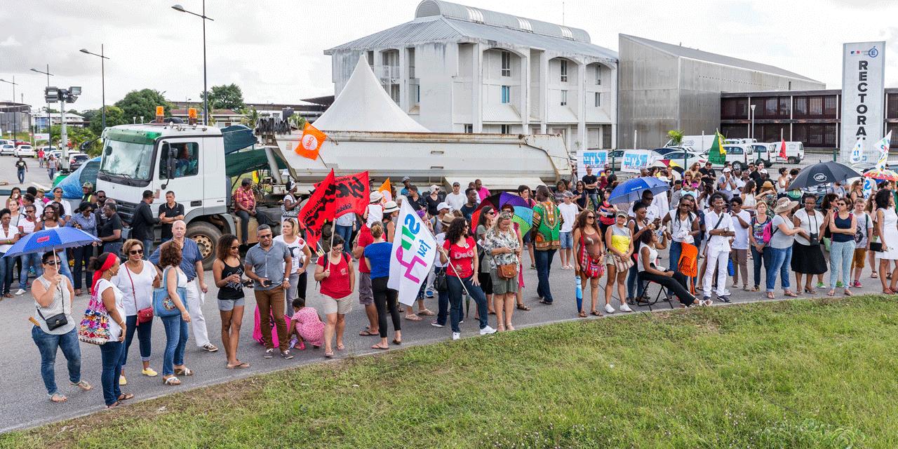 南美洲唯一不想要回主权的国家,全民公投却被全民拒绝