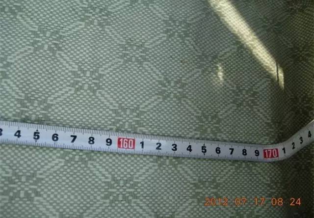 老爷子陪老伴穷游,带着老伴穷游