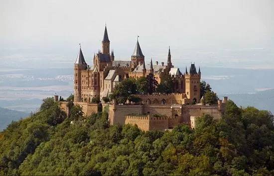 看“二姐”张歆艺如何俘获男神，幸福甜蜜狂“虐狗”