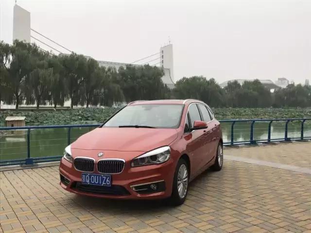 宝马220i旅行测评,宝马220i旅行试驾