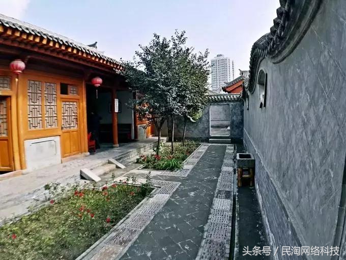 在喧闹环境如何让自己彻底静心,在嘈杂的环境中如何静心