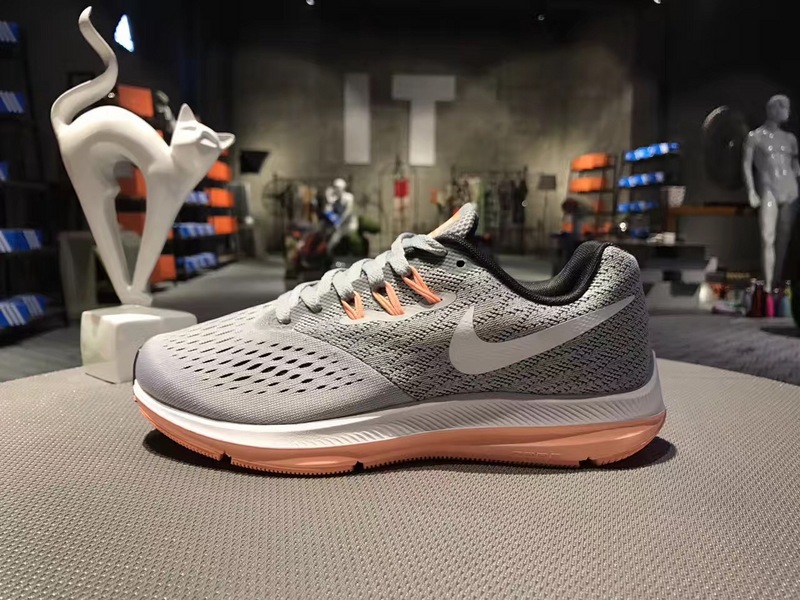 nike登月跑鞋穿搭,nikelegendreact3