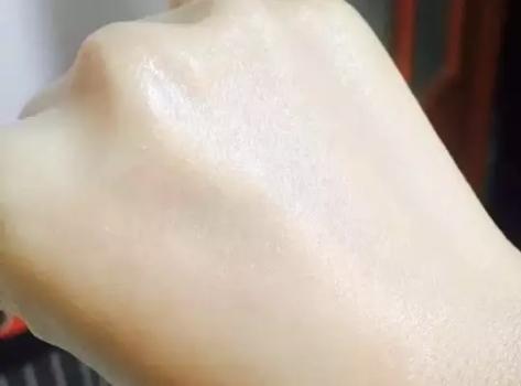 秋风起,你的包里有木有备一支万能的木瓜膏呢!