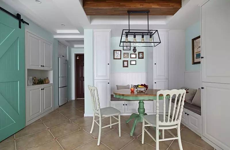 阶梯式卡座餐厅,品位空间卡座餐厅