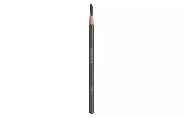 ysl和阿玛尼是同个旗下的吗,ysl阿玛尼区别