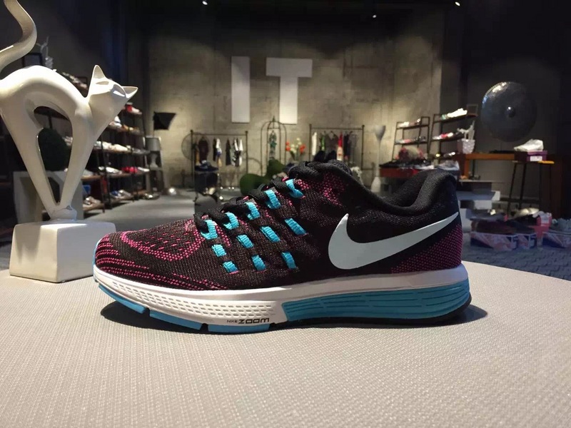 nike登月跑鞋穿搭,nikelegendreact3