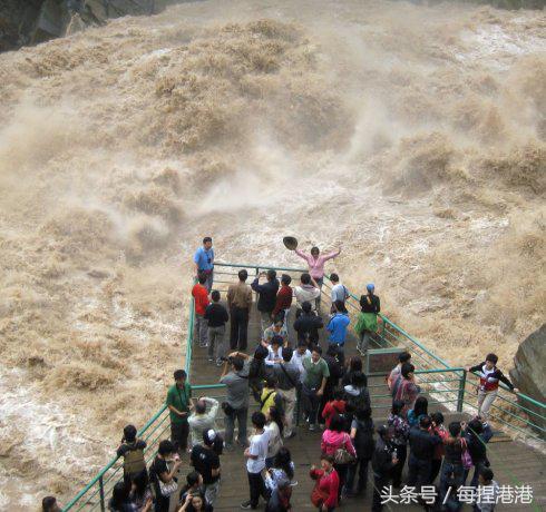 虎跳峡是云南必去之地,虎跳峡是贵州的著名峡谷吗