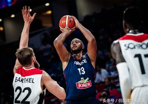 施罗德近几年表现,施罗德谈德国队比赛表现