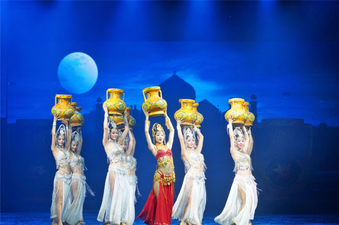 带着宝贝去旅行，遇见三亚遇见海