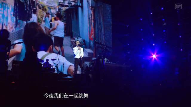 汪峰鸟巢演唱会,千颗钻石点缀,这是要搞事情吗