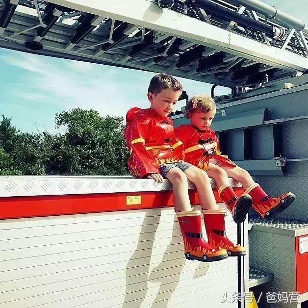 可爱儿童雨伞雨衣推荐,儿童雨伞雨鞋