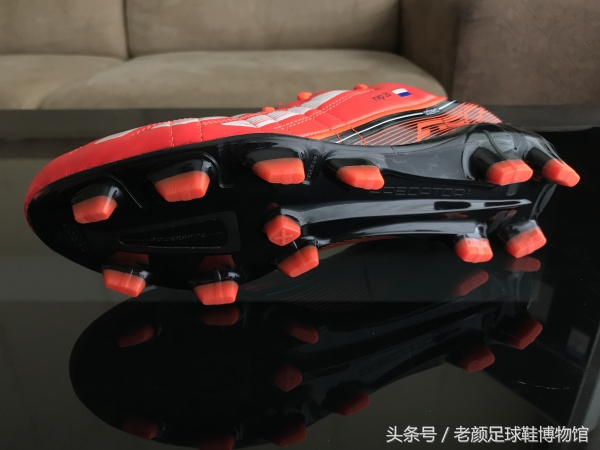 谁是阿迪达斯旗下第一刁民，毫无疑问球鞋改造小能手范大将军