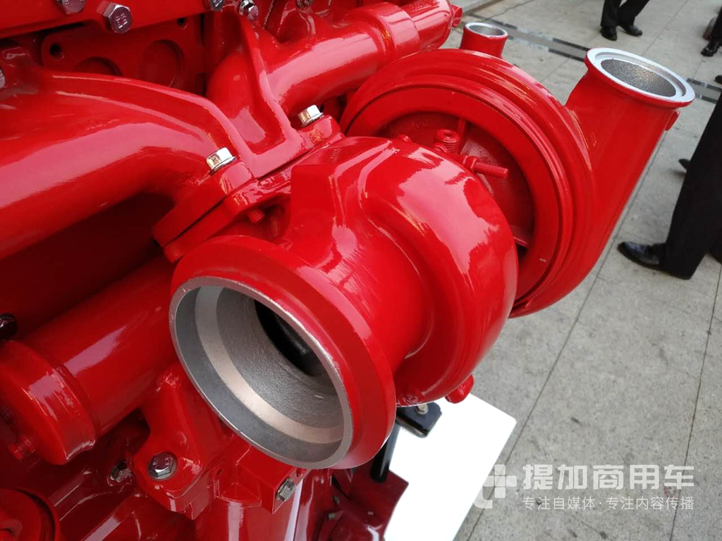 康明斯最新款发动机,康明斯发动机寿命多长