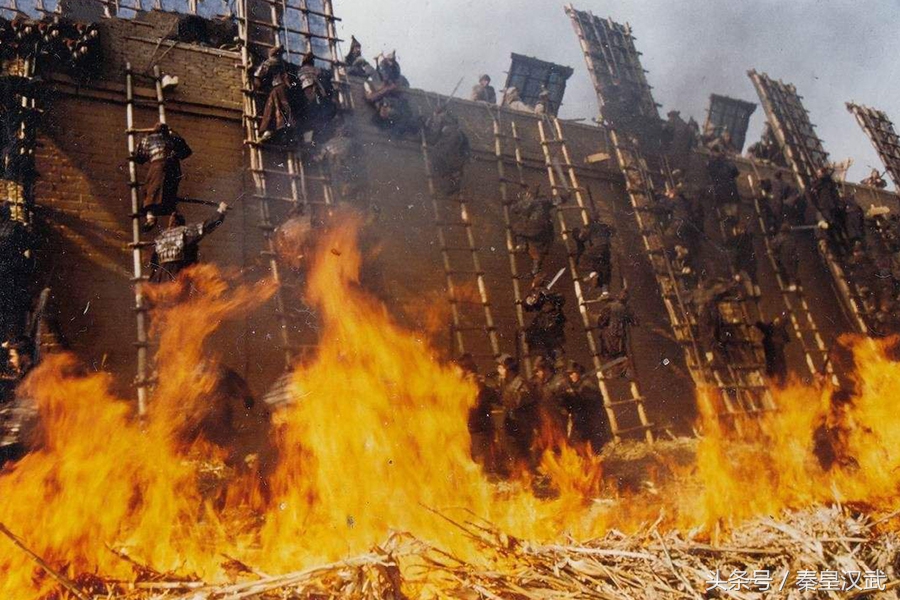 古代攻城为什么不绕开从后面进攻,古代士兵攻城明知必死还要往前冲