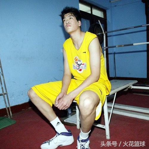 世界十大体坛人物,世界足坛15大英年早逝的球员