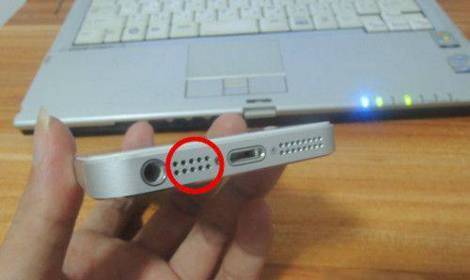 手机不能开机故障维修,手机放维修店里维修安全吗