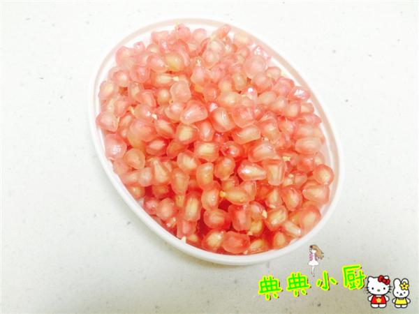 想要快速剥出粒粒分明的石榴，这个小窍门请收好！