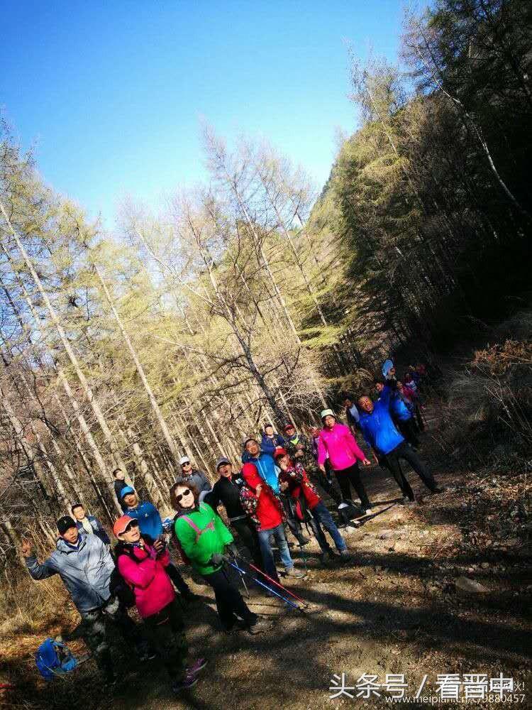 灵石县红崖峡谷攻略,灵石红崖峡谷口