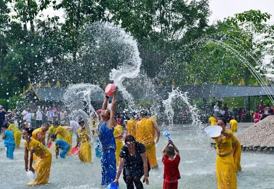 元旦成都出发两天一夜旅游攻略,成都出发三四天旅游推荐国庆