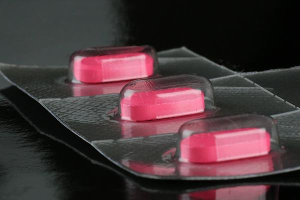 女人一个月来两次大姨妈痛,女人一个月来两次大姨妈怎么回事