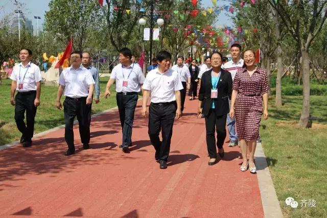 蹴鞠游园活动,齐文化博物院蹴鞠表演队