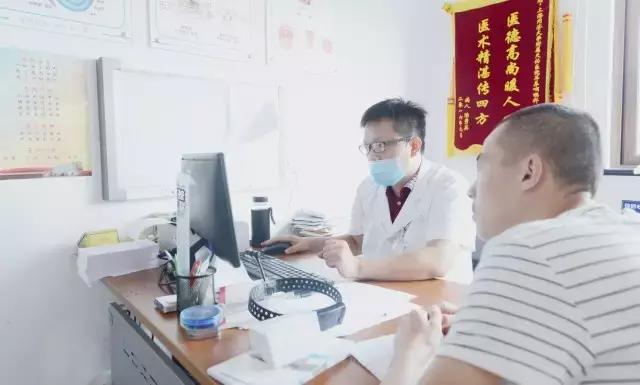 不是奇谈|小伙儿耳内取出蚕豆大小胆脂瘤,自称耳痛10年未曾就医