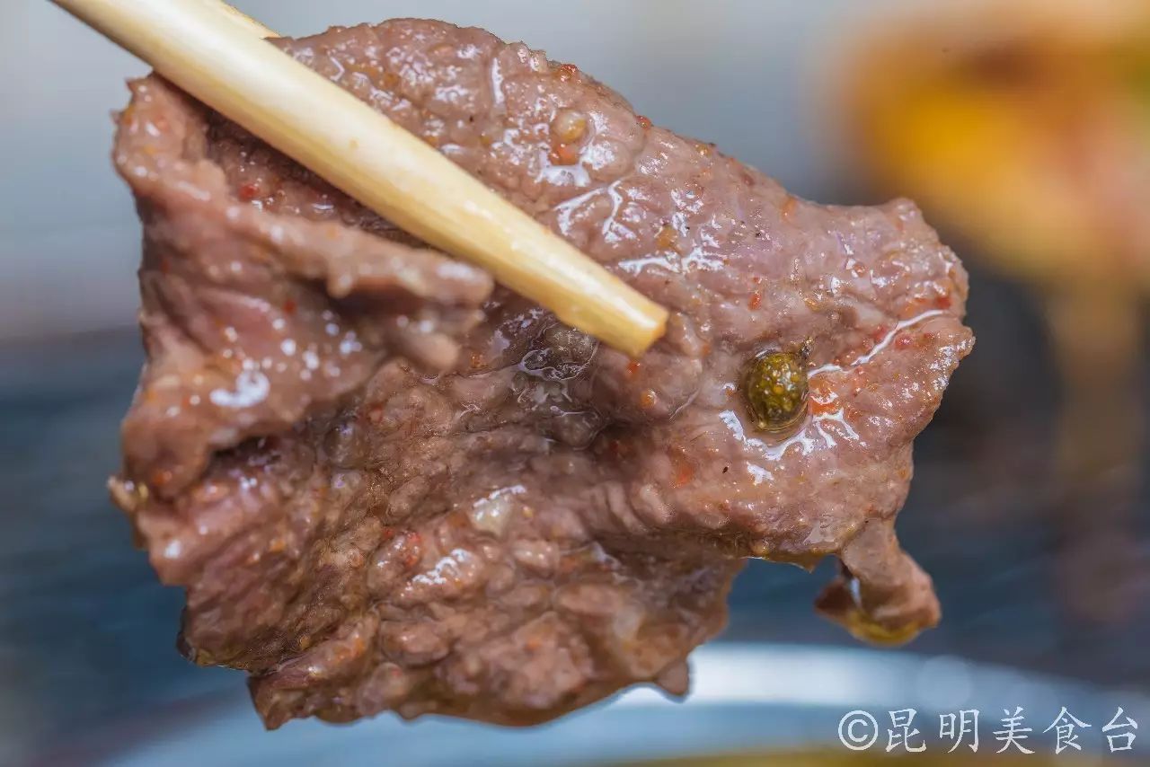 昆明每天蘸水500份的羊肉馆,昆明排名前十烧烤