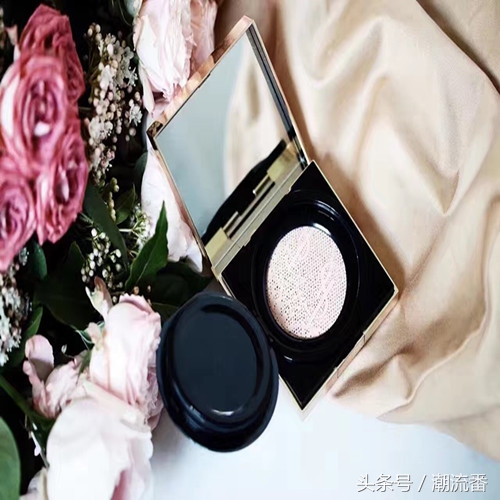 ysl底妆系列体验套装,ysl粉底干皮适合哪款