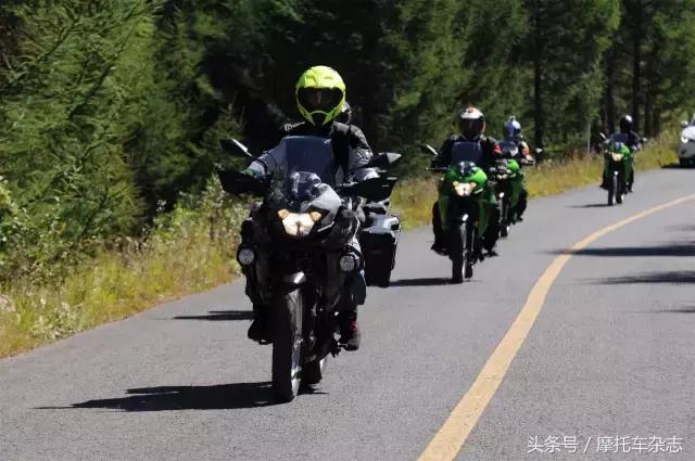 川崎versysx300有几款,川崎versys-x300售价