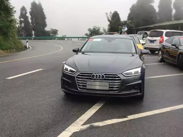 奥迪a5开起来和a4有什么不一样吗,奥迪a5和a6l哪个提速快