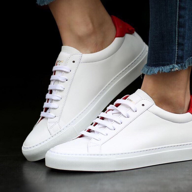 大牌早秋百搭单品，时髦不费力，拯救所有旧衣服