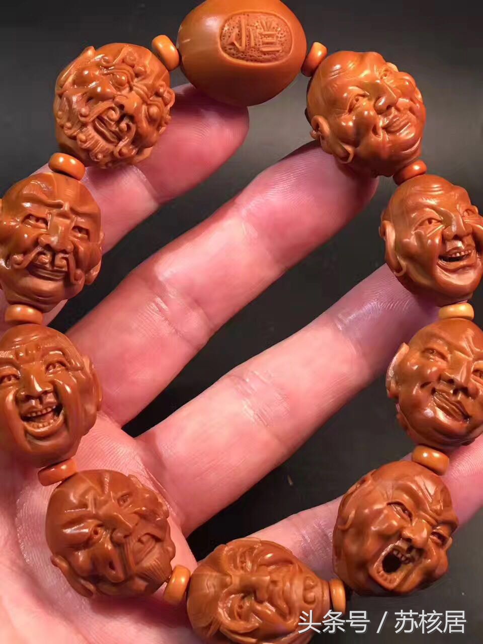 橄榄核雕刻十大名家的作品,橄榄核雕刻名家作品价格