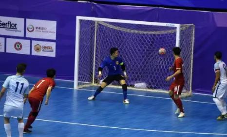 中国男足亚洲无对手比赛,中国男足5比0横扫泰国男足