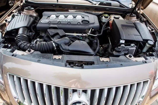 二手别克君威只要8万8，月攒7000就能开回家