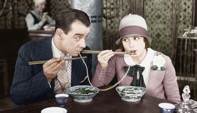 共享车怎么启动开走,共享汽车怎么起步开走