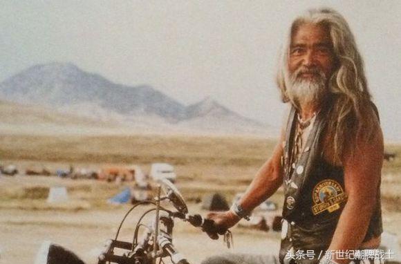 改变全世界饰品概念的人,有人说他的饰品定将传承百年