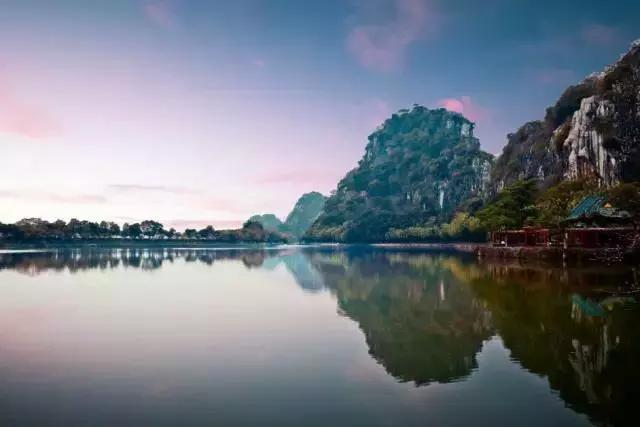 去武汉的机票白菜价,武汉飞哪里机票便宜十二月