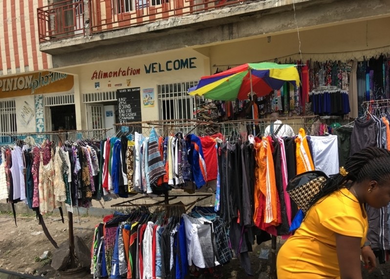 在非洲刚果金生活和工作，战狼2之后很多人担心自己的安全，其实