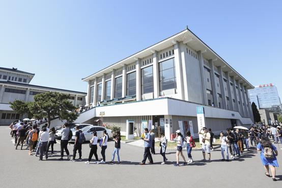 北京新东方考研名师团为18考研学子解疑答惑