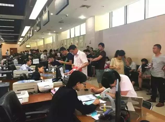 办理医保周六周日上班吗,办理社保医保要去哪里