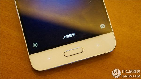 年轻人第一部旗舰机,年轻人的第一台手机小米