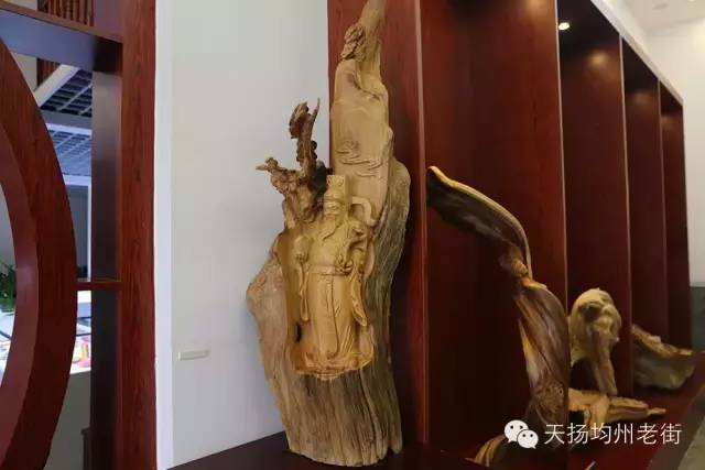 丹江口市沧浪,丹江口市沧浪海艺术剧院