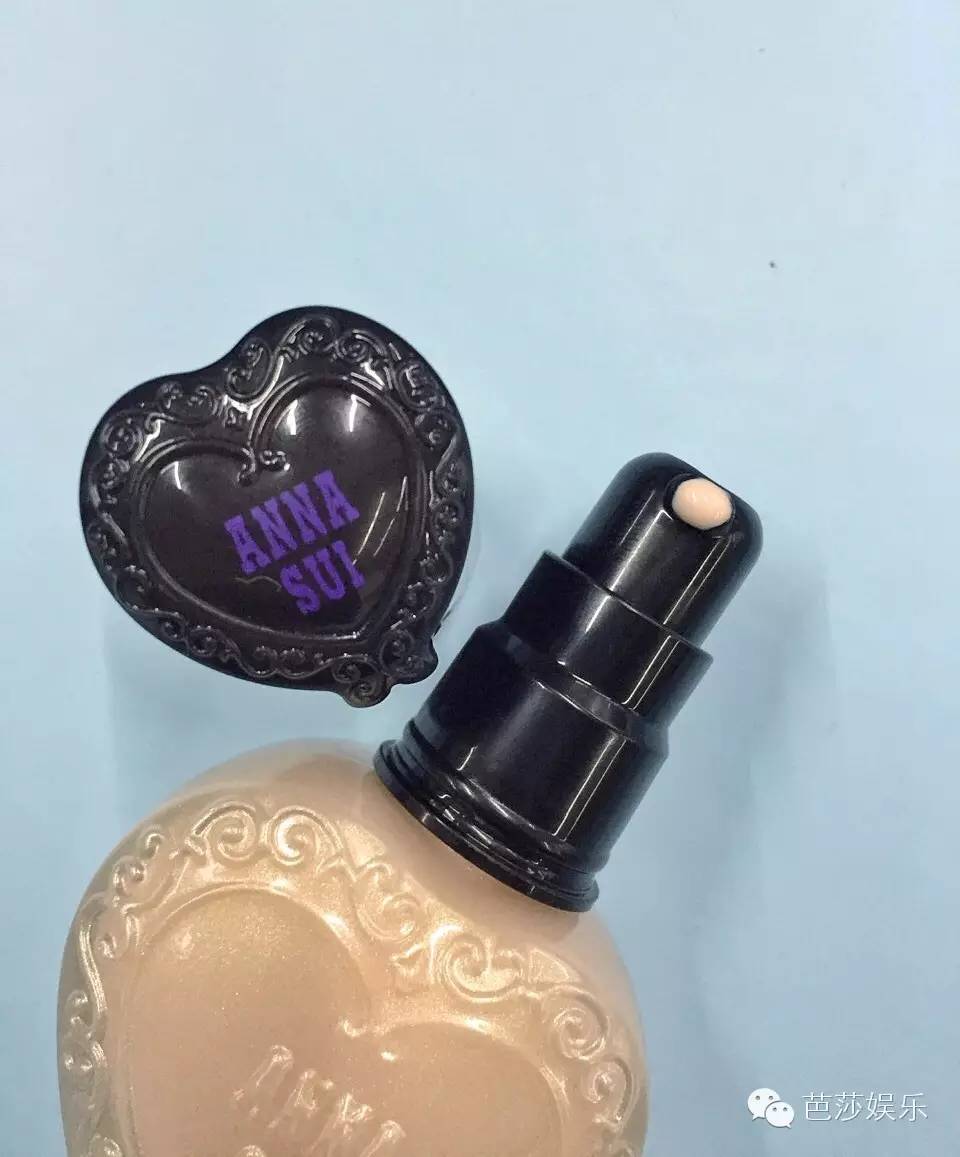 妆前乳是鸡肋吗,妆前乳是必备还是鸡肋